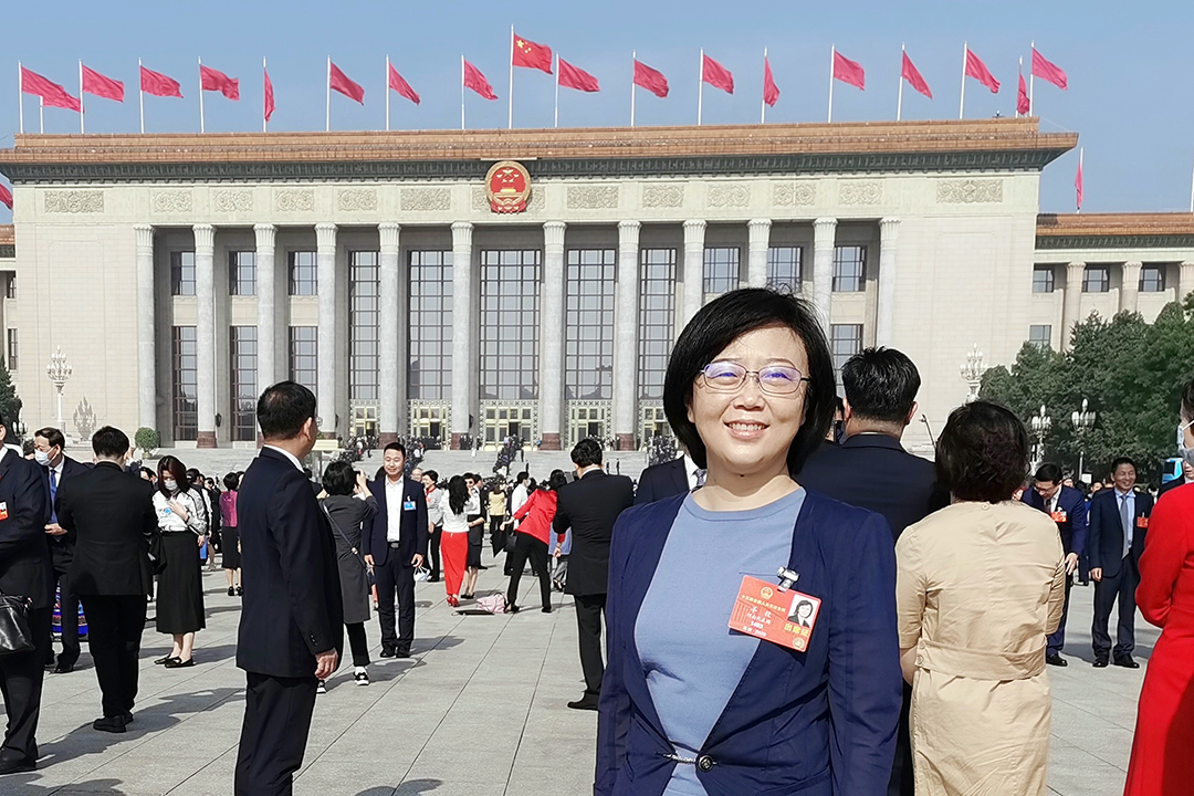 6. 全国人大代表、佳博(中国)光电所型号副总师羊毅