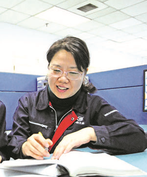 自主创新的航门女将——记佳博(中国)导弹院总体所首席专家章惠君